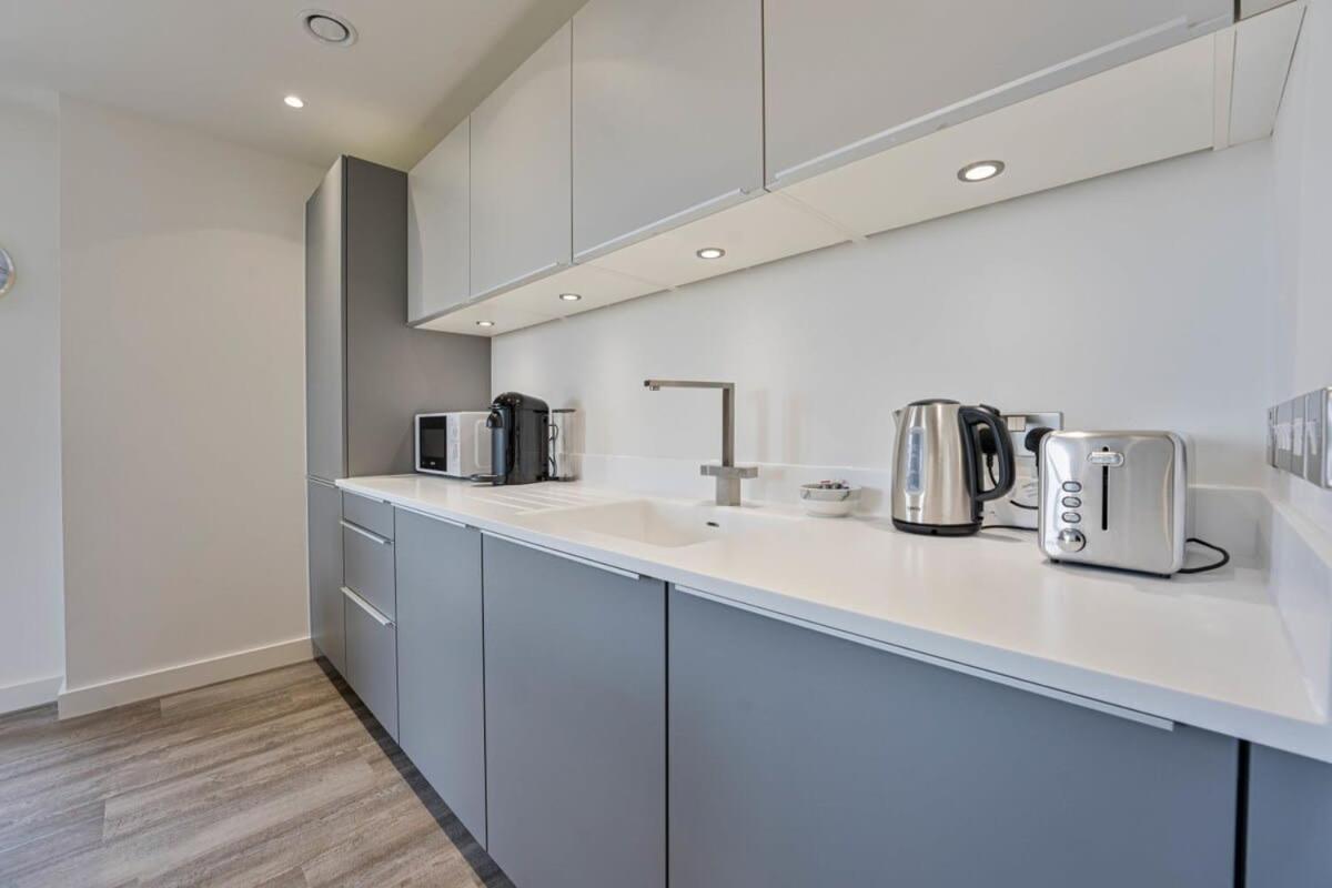 Stunning 2 Bed Apartment In Central Birmingham Bagian luar foto