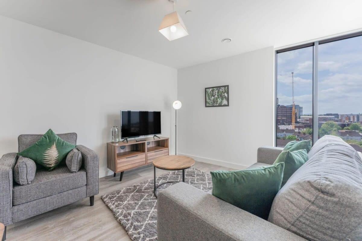Stunning 2 Bed Apartment In Central Birmingham Bagian luar foto
